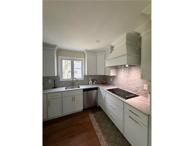 Discover Comfort, Style, and Modern Living in This Beautifully - photo 18