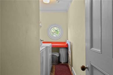 **Charming Historic Condominium in the Heart of Newport** - photo 33