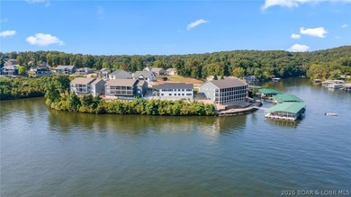 NEW CONSTRUCTION! Unobstructed lake views and luxury living - photo 2
