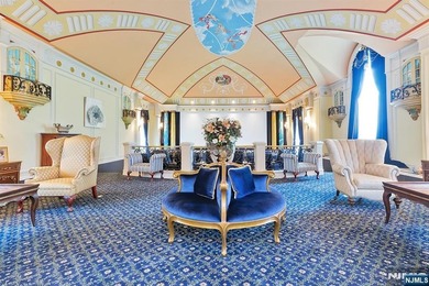 In the most sought after,influential & premier address in Alpine - photo 18