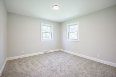 Welcome to 249 Dickinson Road! A completely renovated 5 - photo 34