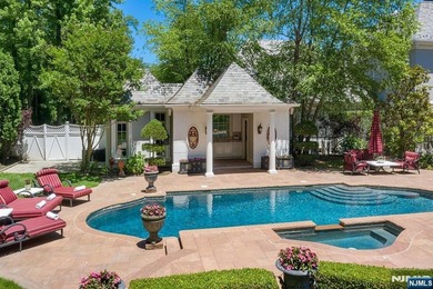 In the most sought after,influential & premier address in Alpine - photo 37