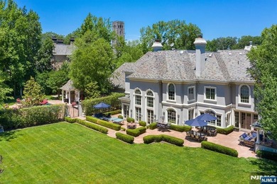 In the most sought after,influential & premier address in Alpine - photo 39