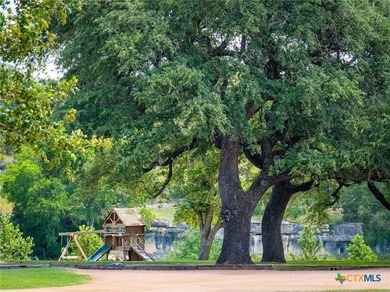 Welcome to Blanco Valley Lodge! Located minutes from Blanco - photo 44