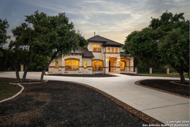 Lake Home For Sale in Canyon Lake, Texas