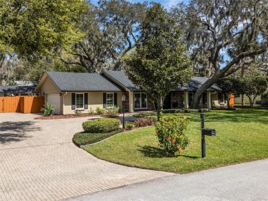 Lake Brantley Home Sale Pending in Longwood Florida