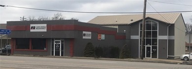 Opportunity! Opportunity! Opportunity! With Camdenton's growing - photo 1