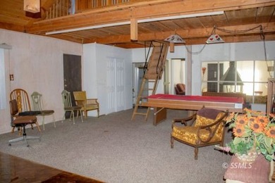 Located in the scenic mountain community of Alta Sierra, this - photo 13