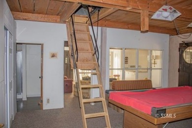 Located in the scenic mountain community of Alta Sierra, this - photo 14
