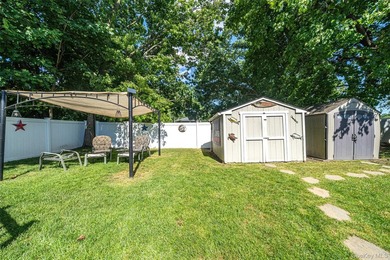 Welcome to this diamond condition 3 Bd/Rm, 2 Bath, Ranch style - photo 32