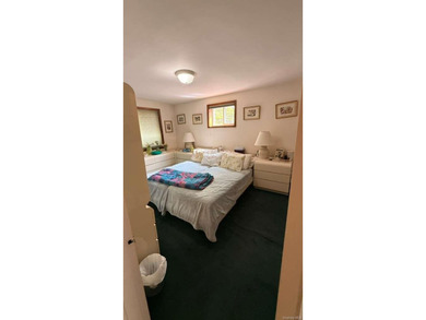 Sun-Drenched Semi-Attached Gem in Kew Gardens Hills! Located on - photo 8