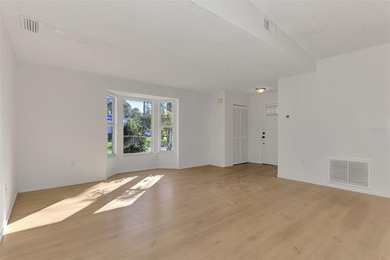 Under contract-accepting backup offers. Enjoy relaxed Florida - photo 9