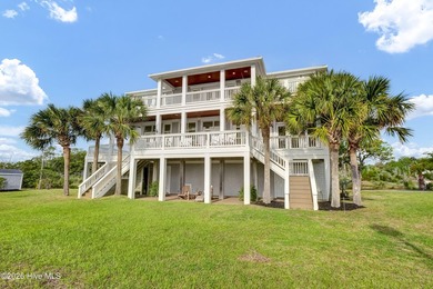 Extraordinary waterfront home offering over 300+ feet of - photo 6