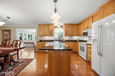 Enjoy peaceful lakefront living on beautiful High Falls Lake! - photo 8