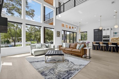 Motivated sellers are ready to make a deal on this exceptional - photo 1