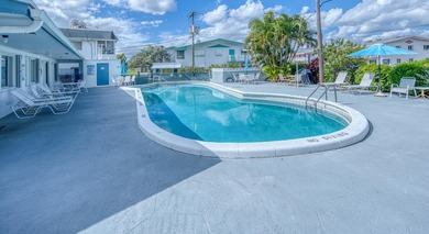 Gorgeous fully upgraded unit with rare 2 full baths. This unit - photo 19