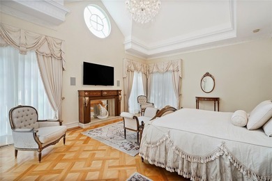 Discover this extraordinary custom-built colonial estate with - photo 22