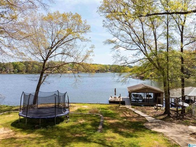 Tucked away on the beautiful Ski Lake, this updated waterfront - photo 47