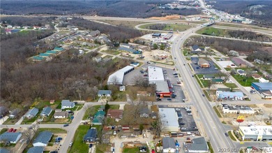 Commercial Property for Sale - Prime Location in Camdenton City - photo 2