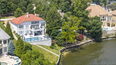 Welcome to 764 Via Del Lago in Porto Cima, perfectly positioned - photo 1