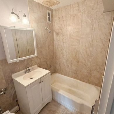 Experience lakefront living at the highly desirable Lake Terrace - photo 25