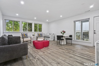 Discover resort-style living at the desirable Rowayton Woods - photo 4