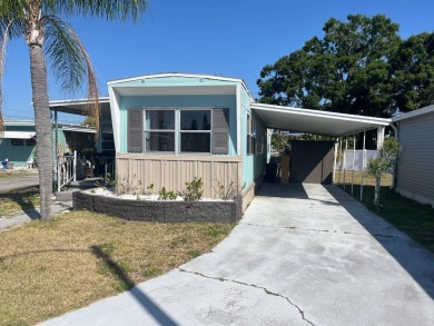 Lake Home For Sale in Pinellas Park, Florida