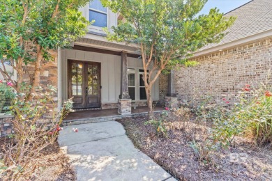 Former Model Home on the lake in Bellaton of Daphne!This 4 bed - photo 3