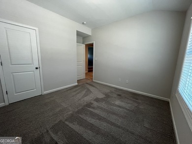 Prime corner-lot location in Kathleen! Offering thoughtfully - photo 19