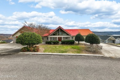 Lake Home For Sale in Lafollette, Tennessee