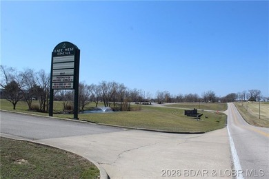 Rare commercial opportunity in the heart of Laurie. With 10.68 - photo 6