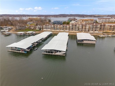 Bright, top-floor 3BR condo on Horseshoe Bend offering - photo 4