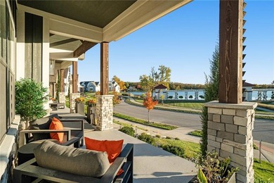 Absolutely Stunning 1.5-Story Home in New Longview - With