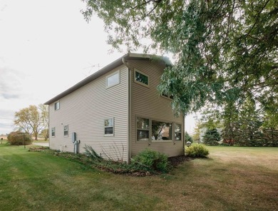 LAKE WINNEBAGO!! Rare opportunity awaits with so much to offer - photo 42
