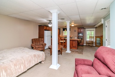 27-ACRE PRIVATE ESTATE NEAR GREEN RIVER LAKE WITH DUAL LIVING - photo 44
