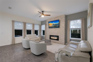 WELCOME to this STUNNING TWO-STORY Palmyra model by Meritage - photo 9