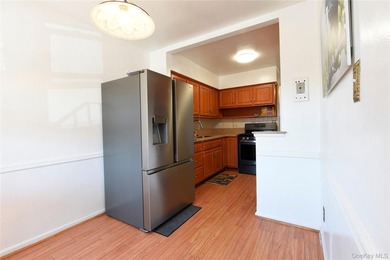 Brick two family duplex located in Brooklyn featuring 4 bedrooms - photo 5