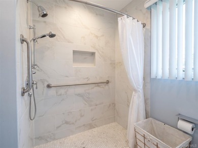 Welcome to this beautifully maintained and expanded split-level - photo 15