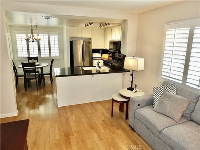 Welcome to this beautifully maintained, move-in-ready townhome - photo 17