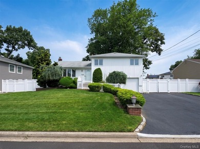 Welcome to this beautifully maintained and expanded split-level - photo 21