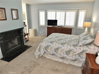 Welcome to this beautifully maintained, move-in-ready townhome - photo 21