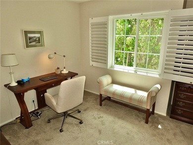 Welcome to this beautifully maintained, move-in-ready townhome - photo 27
