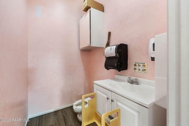 Premier 3.9-Acre Campus in the Heart of Prescott - Versatile Use