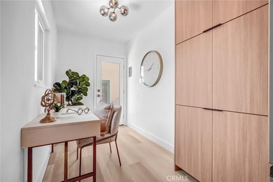 This custom-built 1962 mid-century modern ranch has been - photo 13