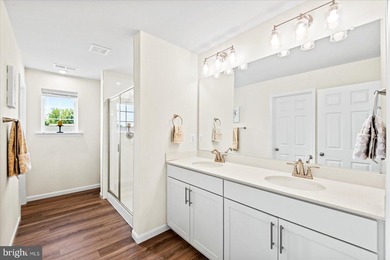 Why wait for new construction? This beautifully maintained - photo 19
