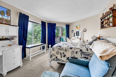 Enjoy coastal living in this beautifully updated second-floor - photo 20