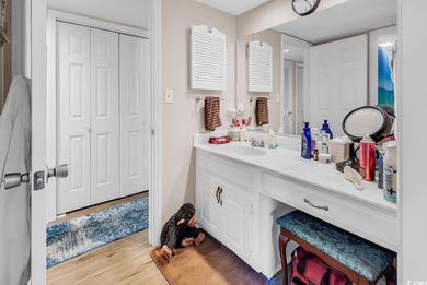 Enjoy coastal living in this beautifully updated second-floor - photo 23