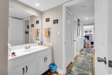 Enjoy coastal living in this beautifully updated second-floor - photo 25