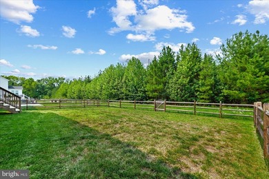 Why wait for new construction? This beautifully maintained - photo 35