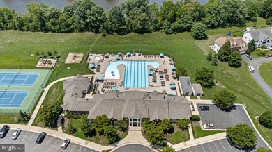 Why wait for new construction? This beautifully maintained - photo 38
